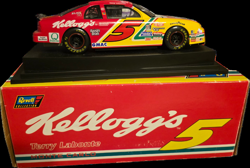 Terry Labonte #5 Kellogg's Corn Flakes Monte Carlo Revell 1:24 Nascar Diecast
